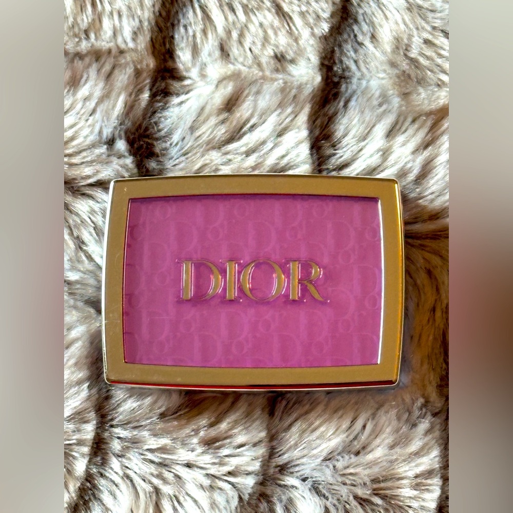 DIOR Rosy Glow Blush – Shade 063 Pink Lilac,NWOB